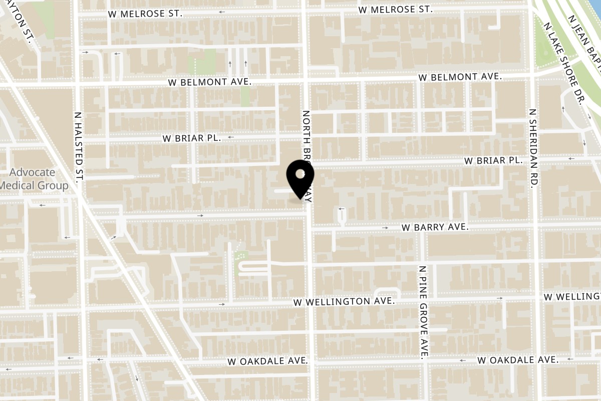 Map showing the location of Sila's Mediterranean Restaurant N Broadway on 3112 N Broadway in Chicago